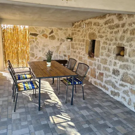 Holiday Home Nena Drnis Exterior photo
