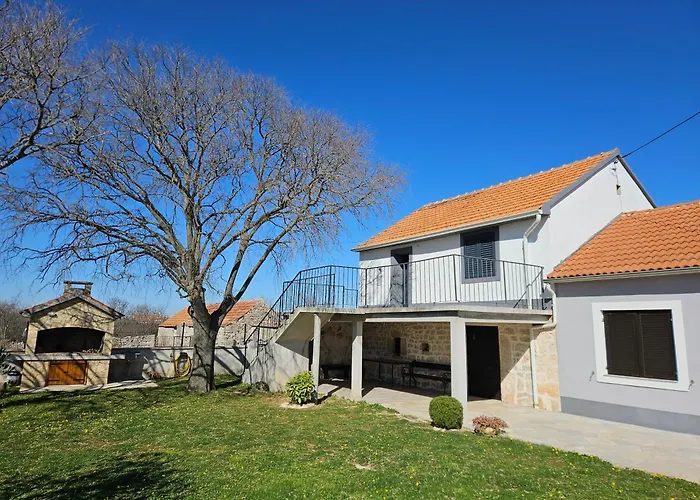 Holiday Home Nena