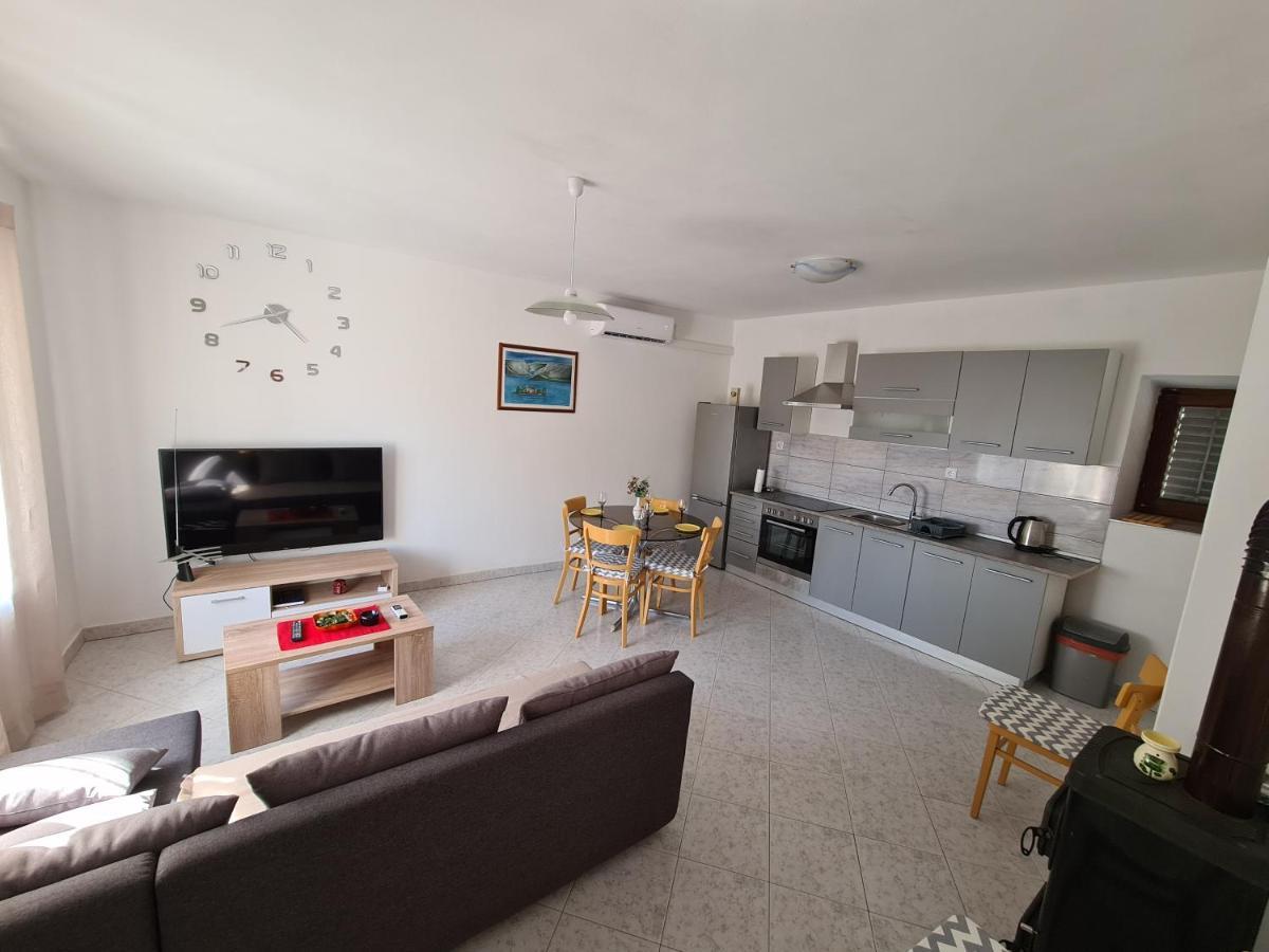 Nena Holiday home
